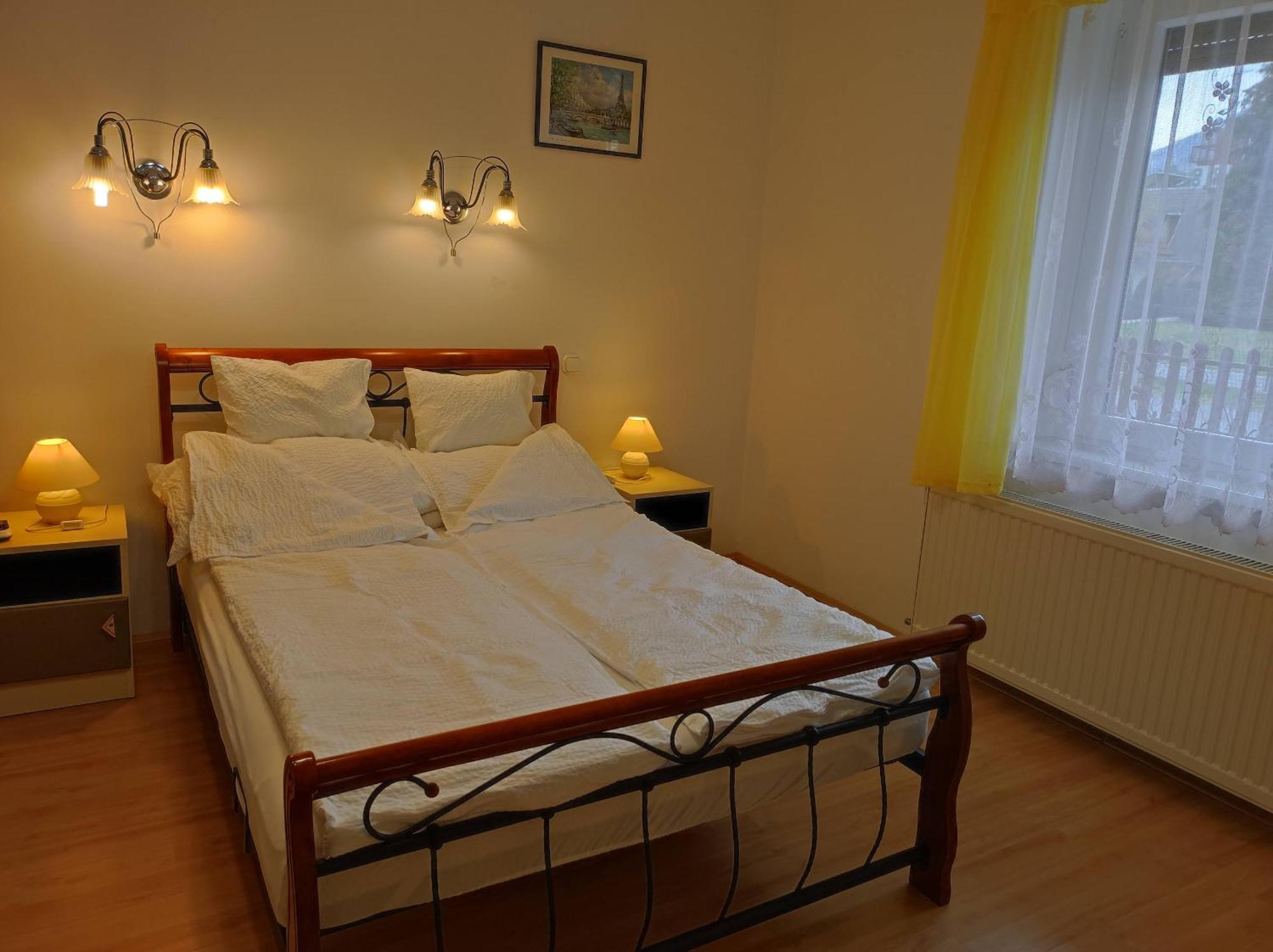 Badacsony Apartmanhaz Бадачоньтомай Экстерьер фото