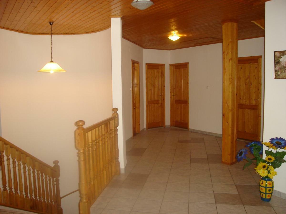 Badacsony Apartmanhaz Бадачоньтомай Экстерьер фото